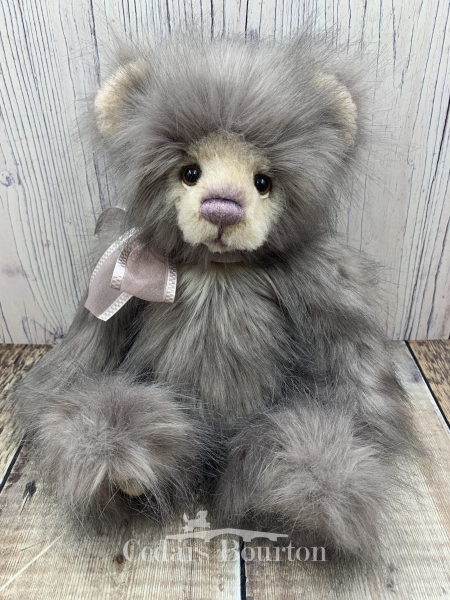 Jesse limited edition collectable plumo teddy bear by Charlie Bears CB181886 
